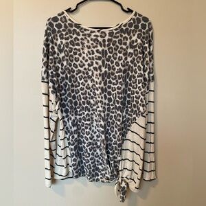 5️⃣ for $25 Lovely Melody Cheetah & Stripes Long Sleeve Top with Tie-Knot XL —E